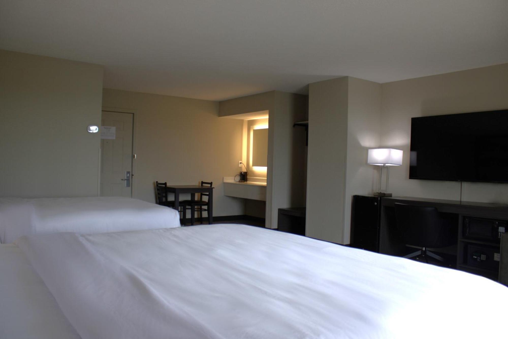 Boarders Inn And Suites By Cobblestone Lamar Missouri Екстериор снимка
